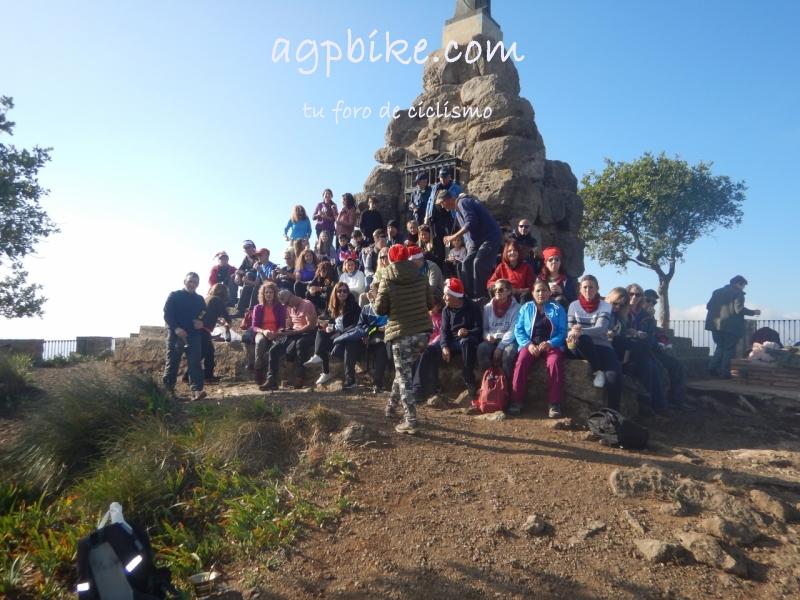 Uvas Solidarias de fin de año 2019 en el Santo Pizarra DSCN8337