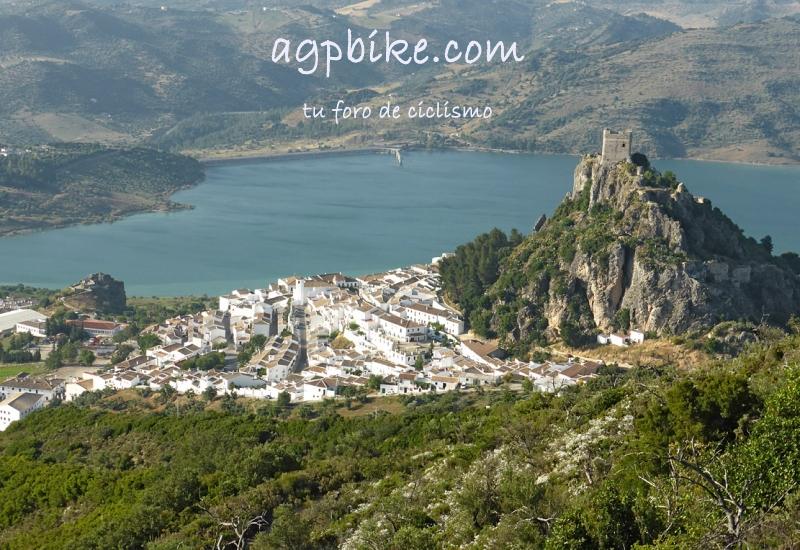 15-P1010106-Zahara de la Sierra-Pedro Sanchez