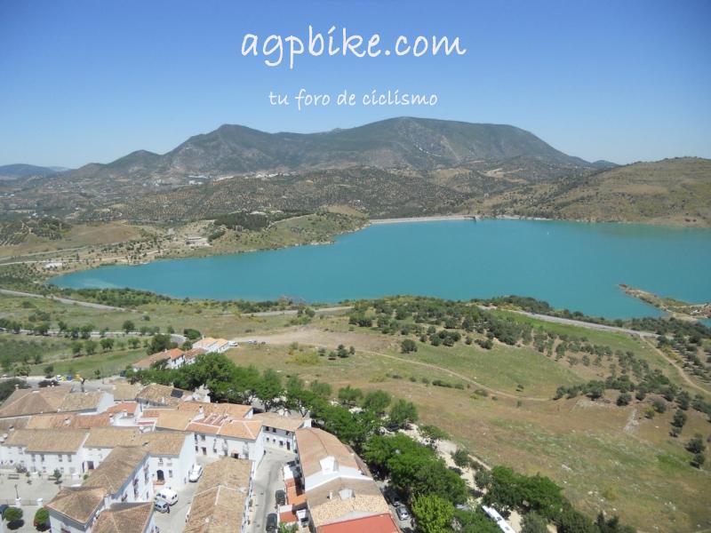 Zahara de la sierra visita al infinito sin llegar/ruta turistica DSCN4476