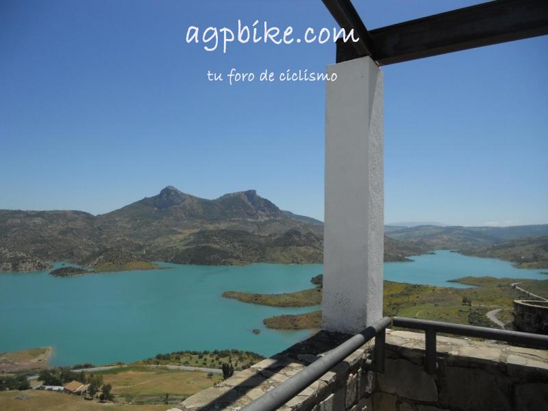 Zahara de la sierra visita al infinito sin llegar/ruta turistica DSCN4488
